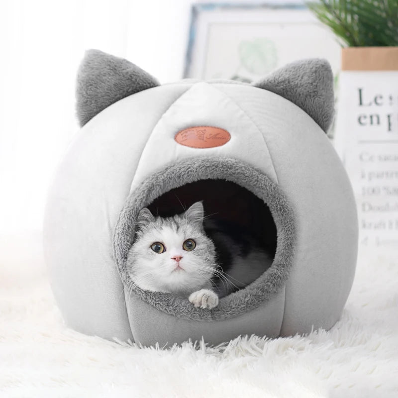Cama Aconchegante para Gatos e Cães Pequenos – Toque Macio e Conforto no Inverno 🐾❄️
