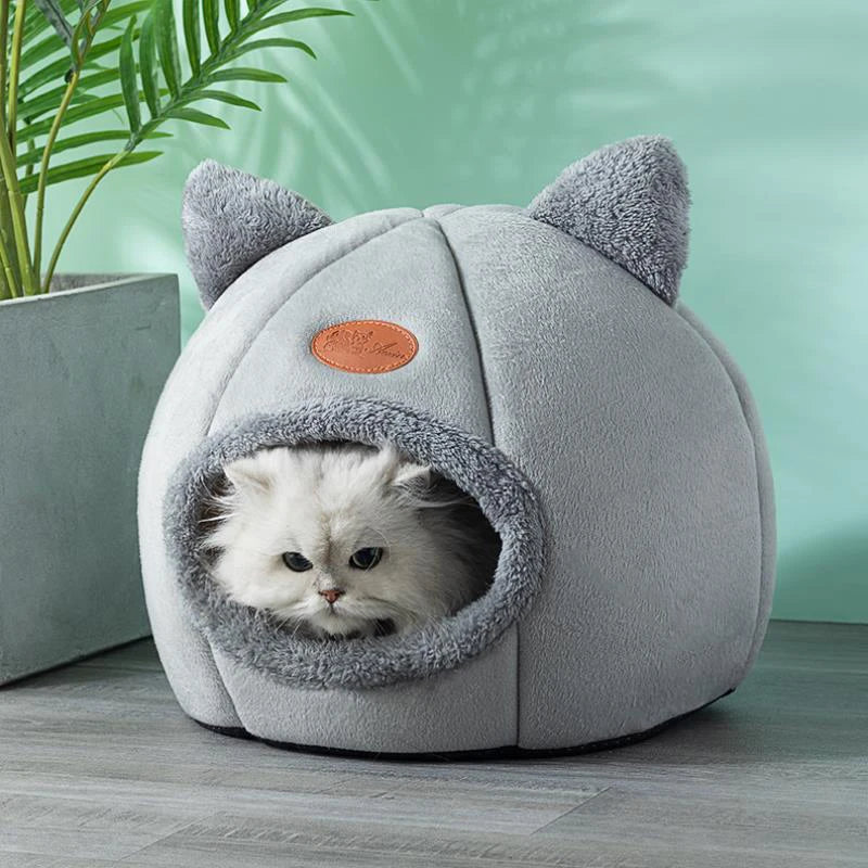 Cama Aconchegante para Gatos e Cães Pequenos – Toque Macio e Conforto no Inverno 🐾❄️