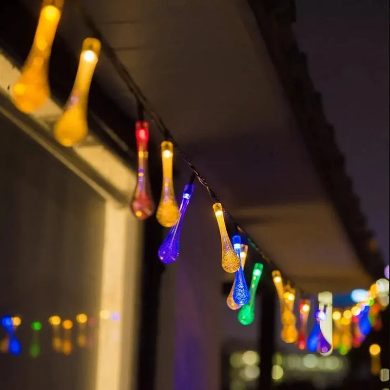 Luzes de Cordão Solar com Gotas de Água – Decoração ao Ar Livre para Natal, Casamentos e Festas no Jardim