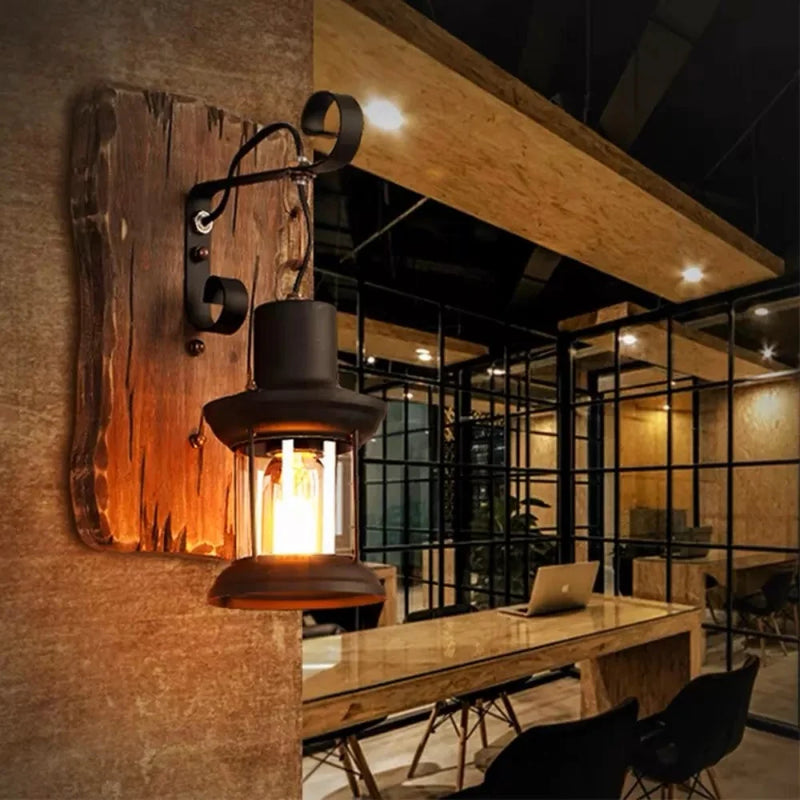 Arandela Estilo Industrial Vintage em Metal Preto – Suporte para Lâmpada E27