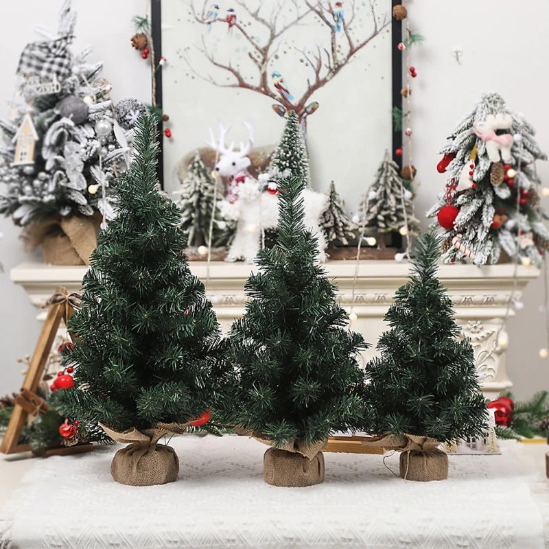 Árvore de Natal Artificial em PVC 40CM/50CM - Decoração Festiva Durável e Elegante para Casa e Mesa