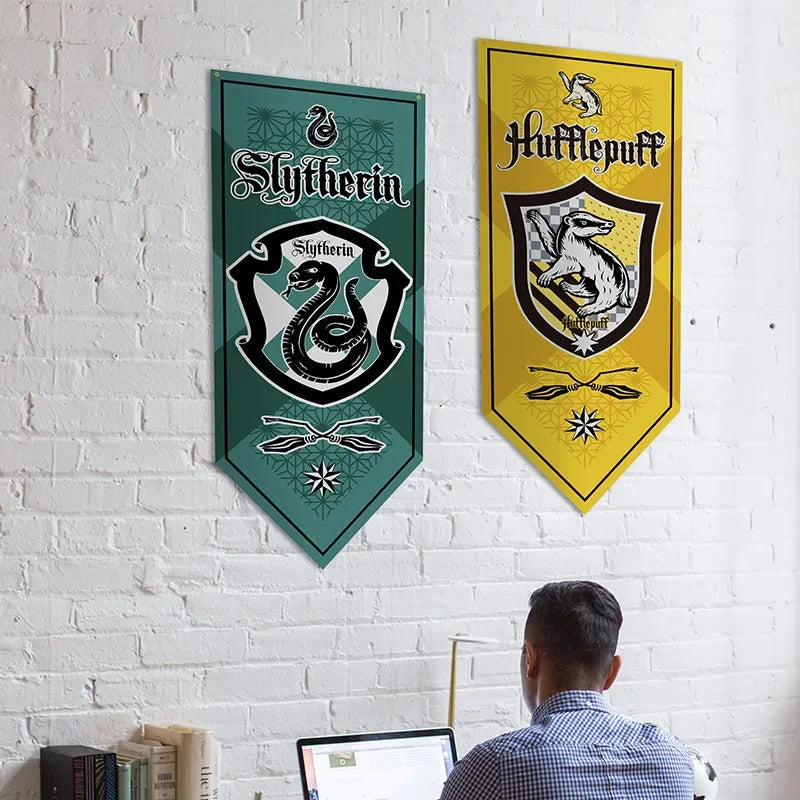 Bandeira temática Harry Potter, filme de Hogwarts, decoração de festa interior, brinquedos infantis presentes, Sonserina, Grifinória, Lufa-Lufa, Corvinal