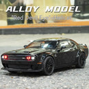 Carro de brinquedo Dodge Challenger em metal fundido, Hellcat Modelo, Pull Back, Som e Luz, Escala 1:32